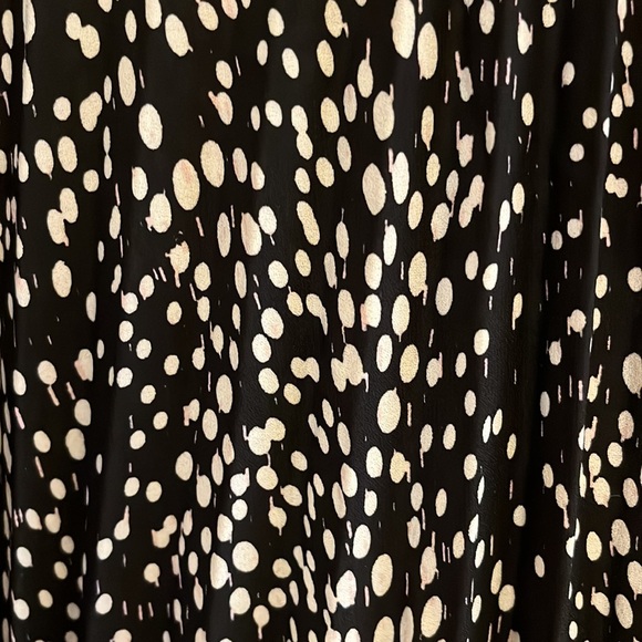 NWT Max Studio pleated skirt - Picture 3 of 3